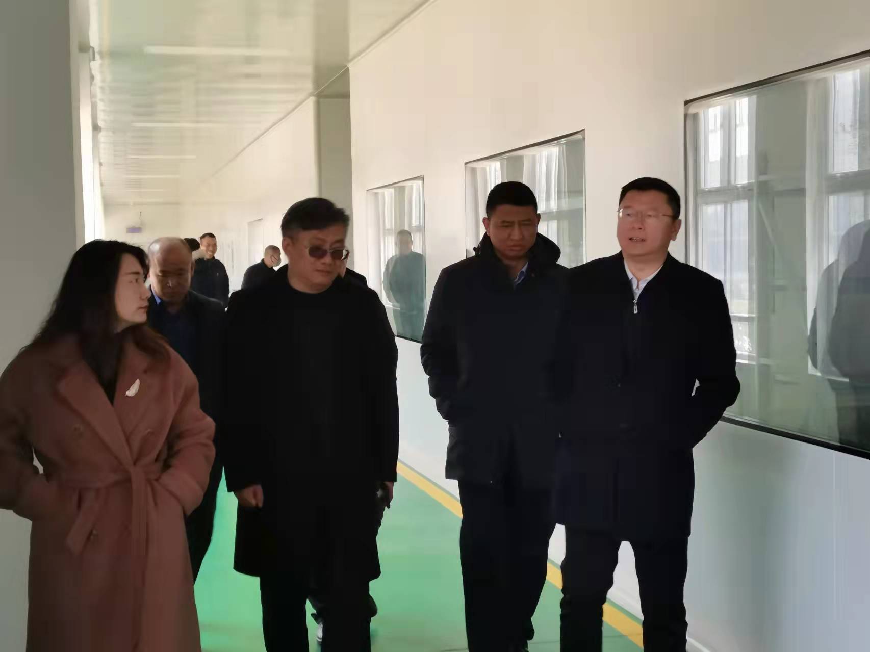 修正藥業(yè)考察團